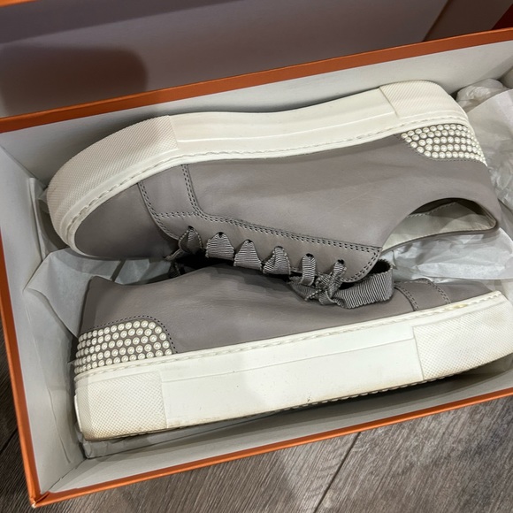 ⬇️ PRICE ⬇️ AGL • Night Blue Milk ( Lt. Grey) Sneakers • size 37 - Picture 8 of 9